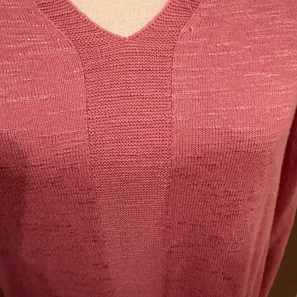 J. Jill Women's Dusty Rose Pink V-neck Long Sleeve Sweater, Size Large - Picture 3 of 11